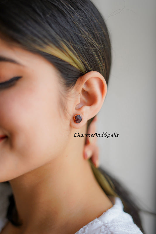 Rough Garnet Gold Electroplated Stud Earrings| Birthstone Jewelry| Rough Stone Jewelry