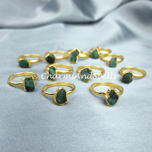 Raw Emerald Electroplated Ring| Handmade Gemstone Adjuatable Ring