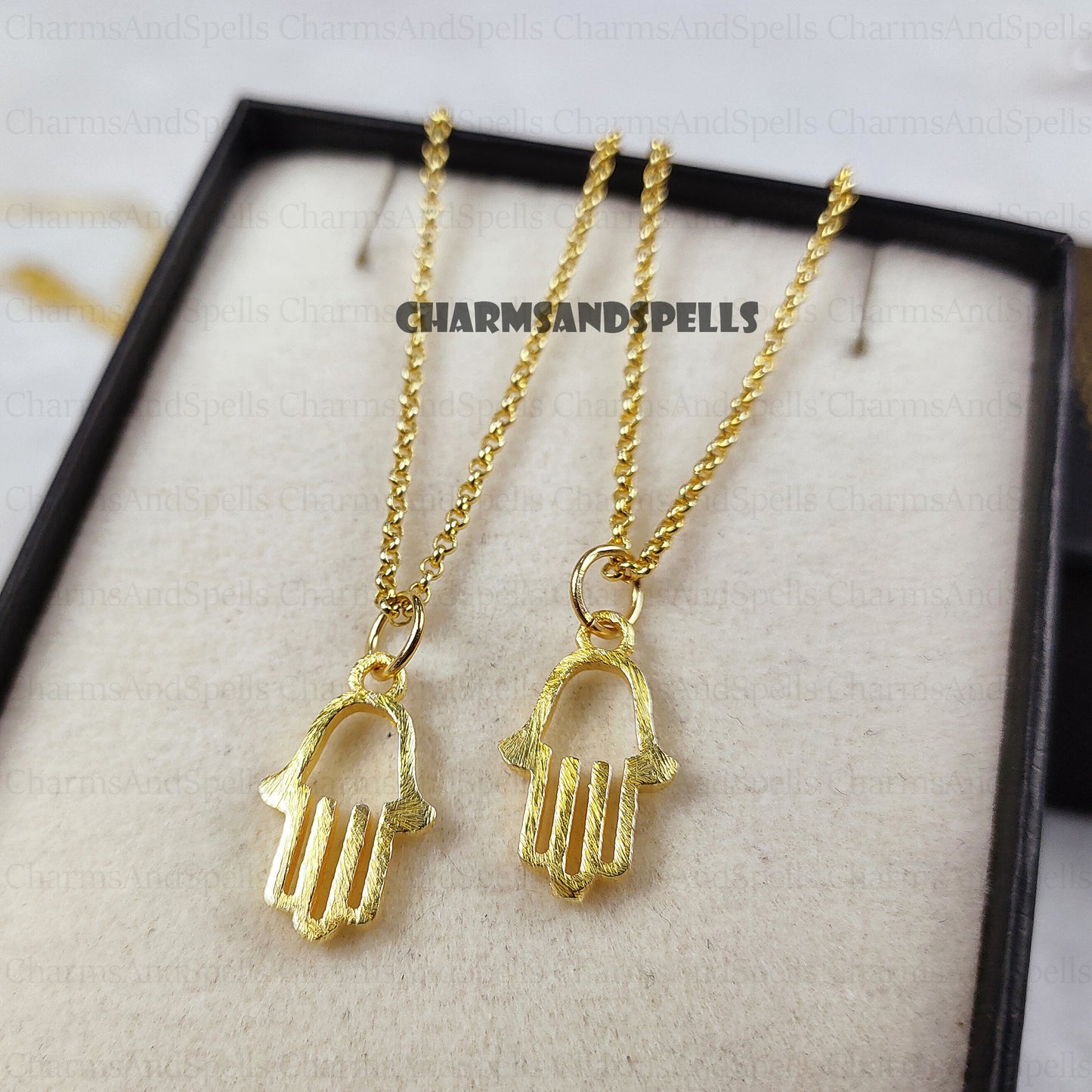 Hand Of God Necklace, Custom Hamsa Necklace, 18K Gold Plated Protection Pendant, Hamsa Charm Necklace, Religious Necklace, Minimalist gifts