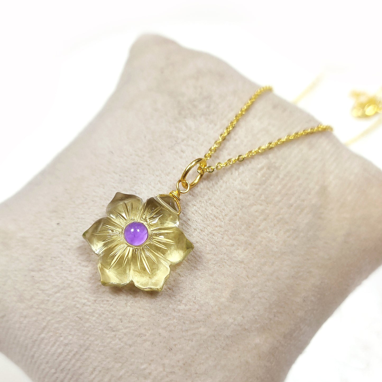 Lemon quartz necklace, yellow crystal quartz Flower pendant, Amethyst Necklace, 925 Silver Necklace, women choker, Gift For Her