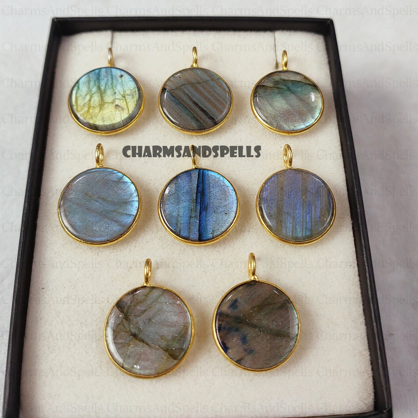 Bohemian Labradorite Coin Shape Pendent Necklace
