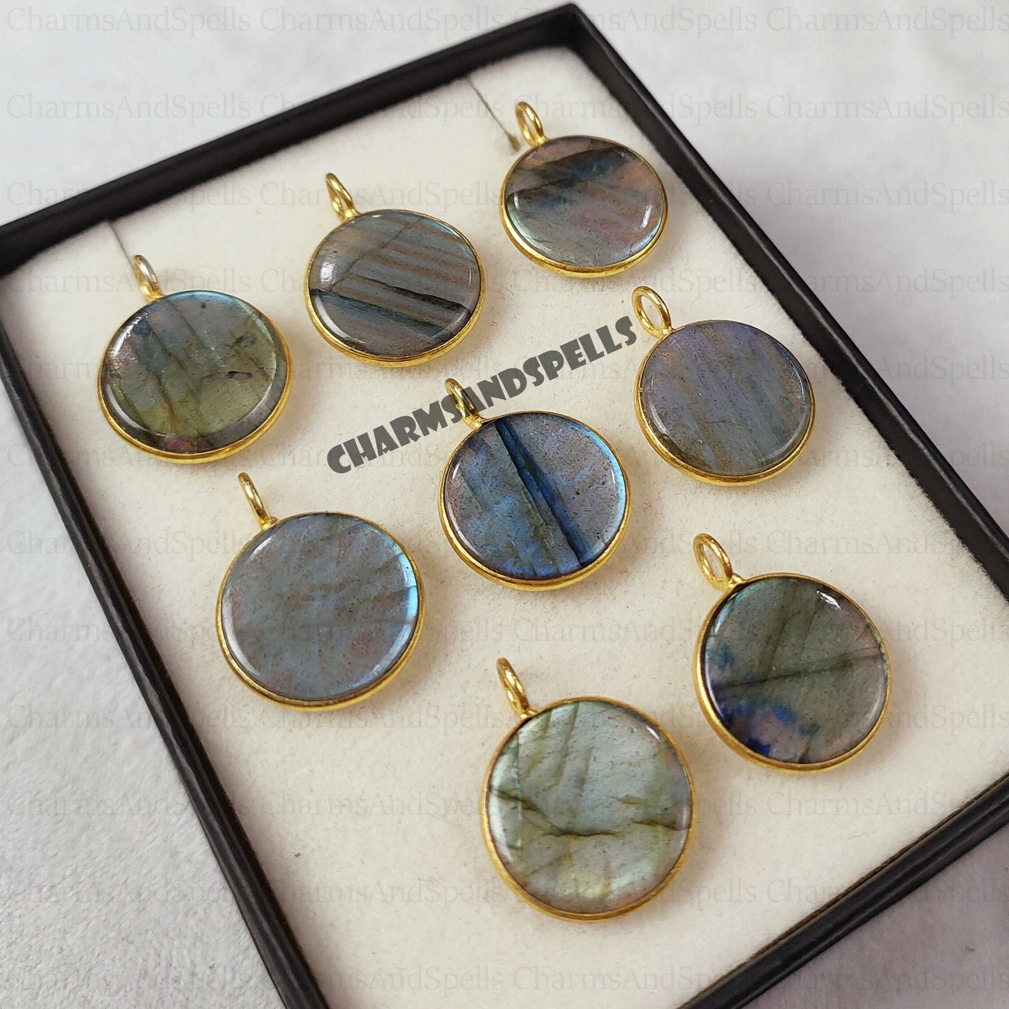 Bohemian Labradorite Coin Shape Pendent Necklace