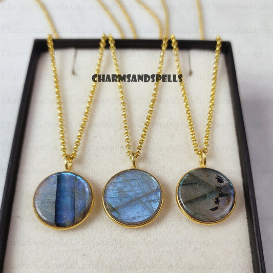 Bohemian Labradorite Coin Shape Pendent Necklace