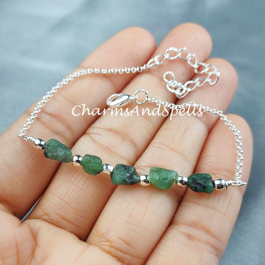 Raw Emerald Bracelet| Healing Green Crystal Jewelry| Dainty Ethnic Bracelet