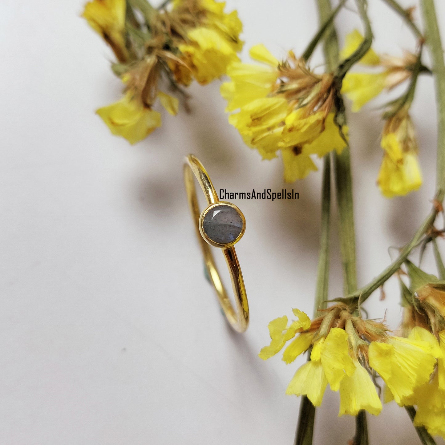 Natural Blue Flash Labradorite Ring, Dainty Ring, 925 Sterling Silver Jewelry, Labradorite Bridesmaids Gift, Woman Jewelry, Wedding Ring