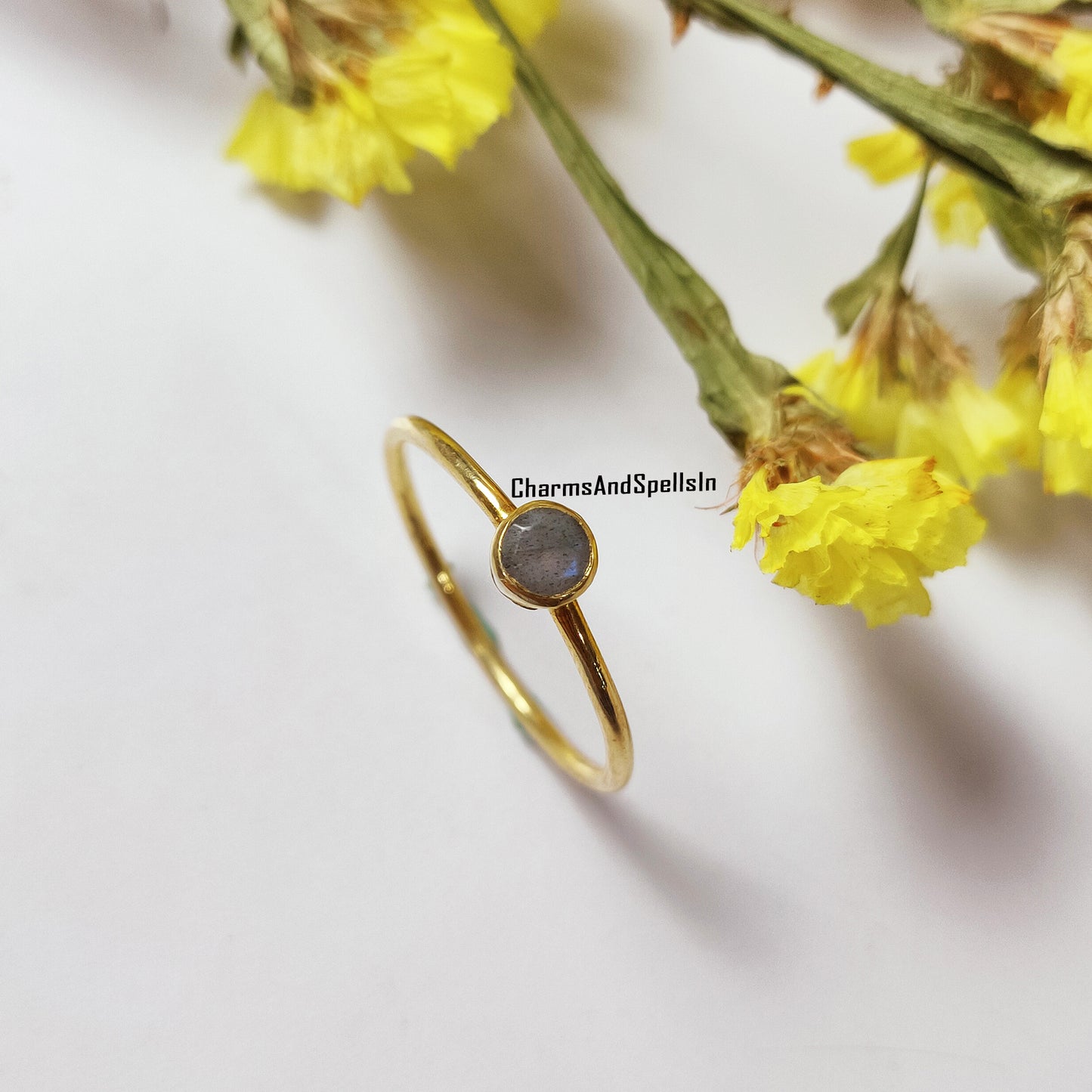 Natural Blue Flash Labradorite Ring, Dainty Ring, 925 Sterling Silver Jewelry, Labradorite Bridesmaids Gift, Woman Jewelry, Wedding Ring