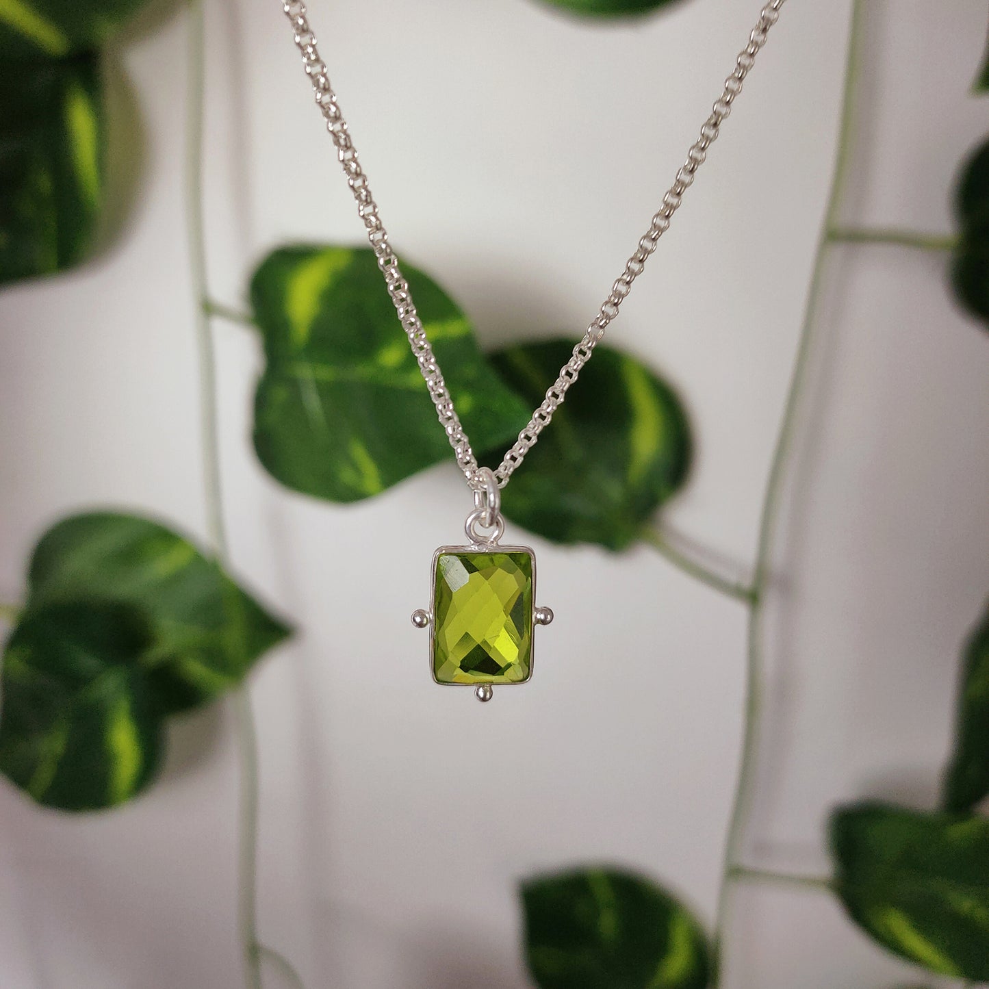 Beautiful Green Peridot Necklace, Boho Jewelry, August Birthstone Necklace, Handmade Jewelry, Peridot Pendant,Bridesmaid Gift for Girlfriend