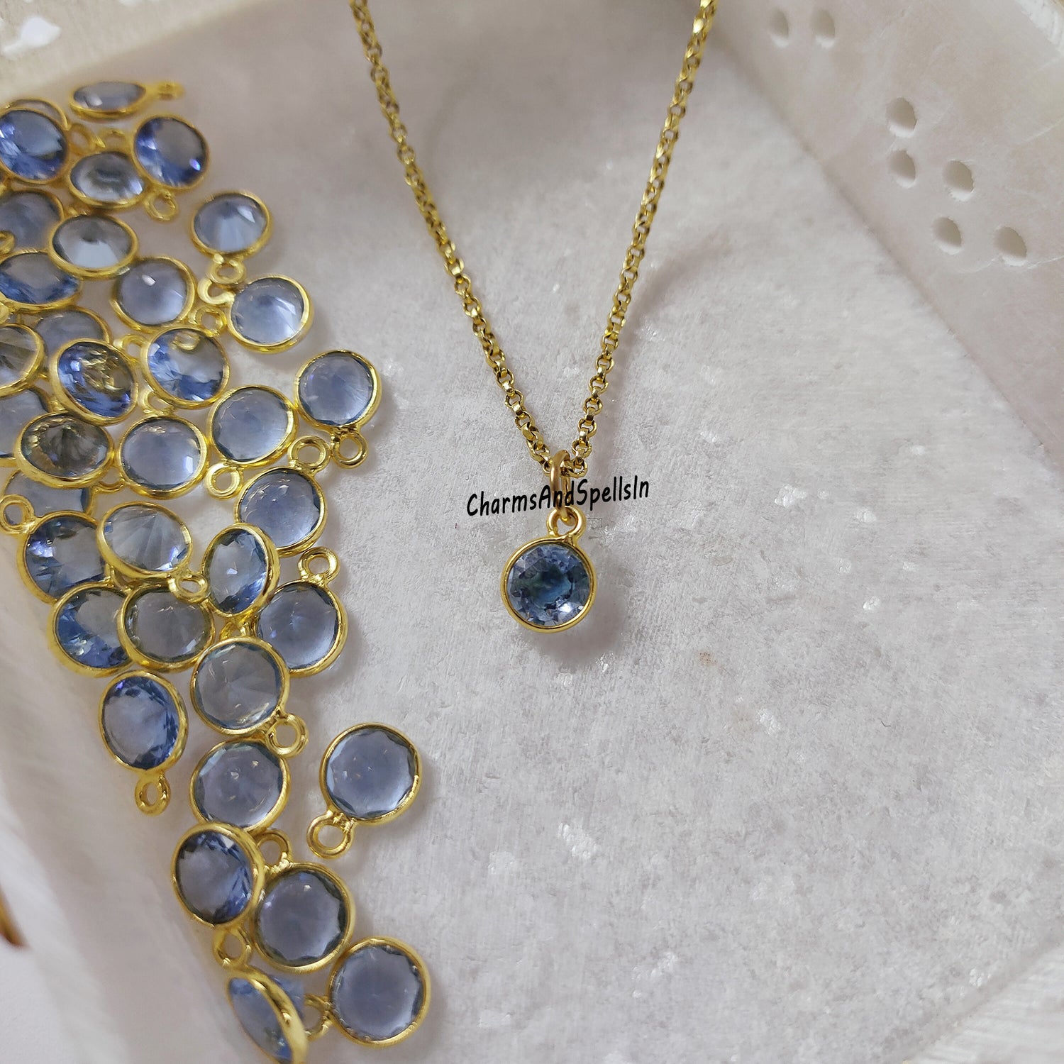 Minimalist Round Necklace