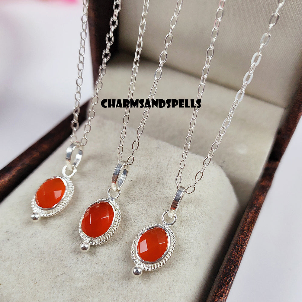 Carnelian Necklace, Dainty Carnelian Oval Necklace, 925 Sterling Silver Necklace, Carnelian Crystal Jewelry, Woman Necklace, Christmas Gift