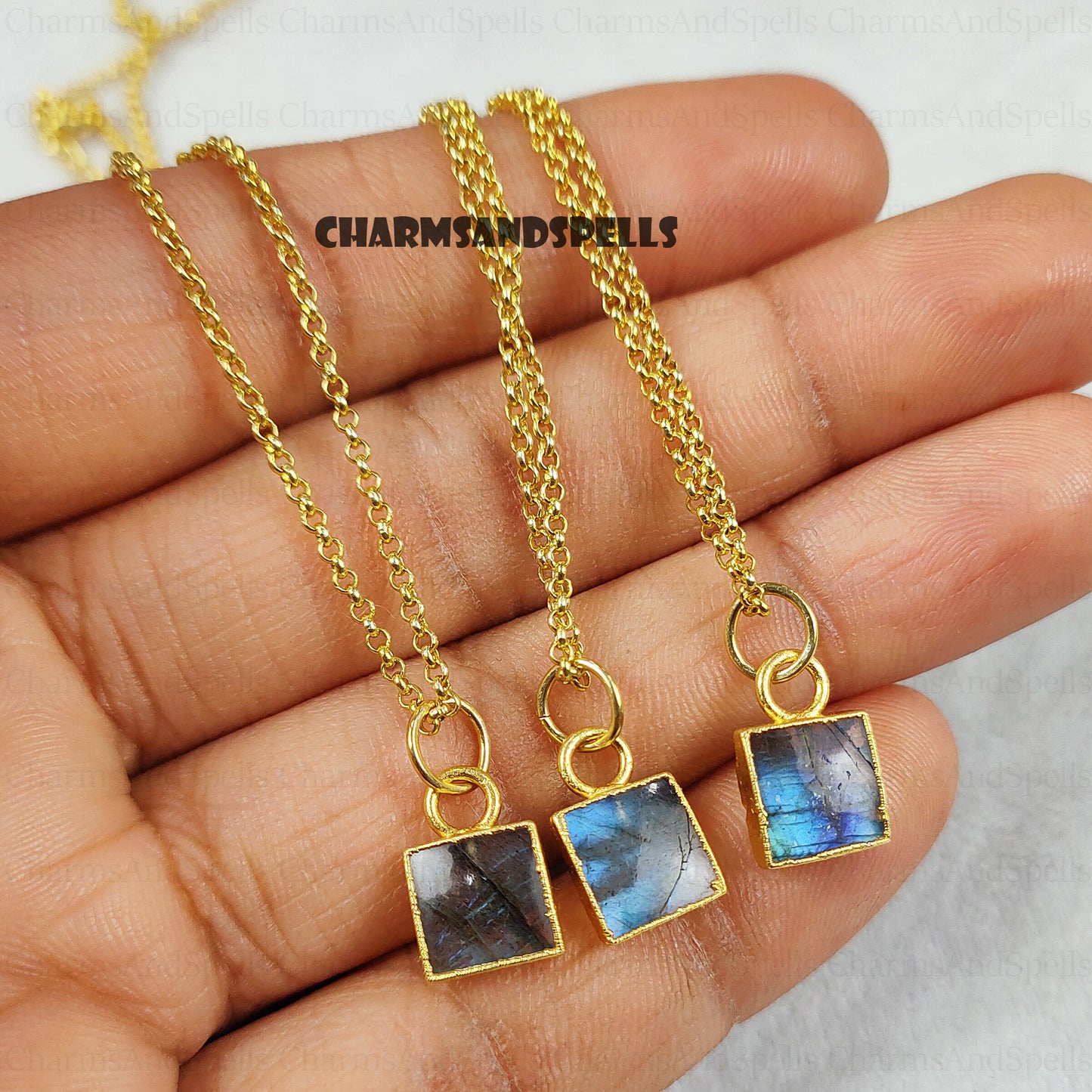 Tiny Flashy Labradorite Slice Pendant Necklace, Layered Necklaces, Electroformed Slice, Boho Necklace, Layering Jewelry, Gift For Women