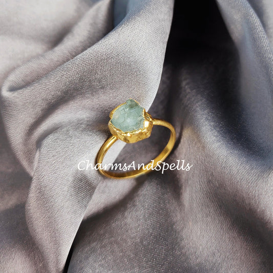Rough Aquamarine Ring | Copper Electroplated Jewelry | Dainty Gift for Her