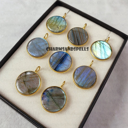 Bohemian Labradorite Coin Shape Pendent Necklace