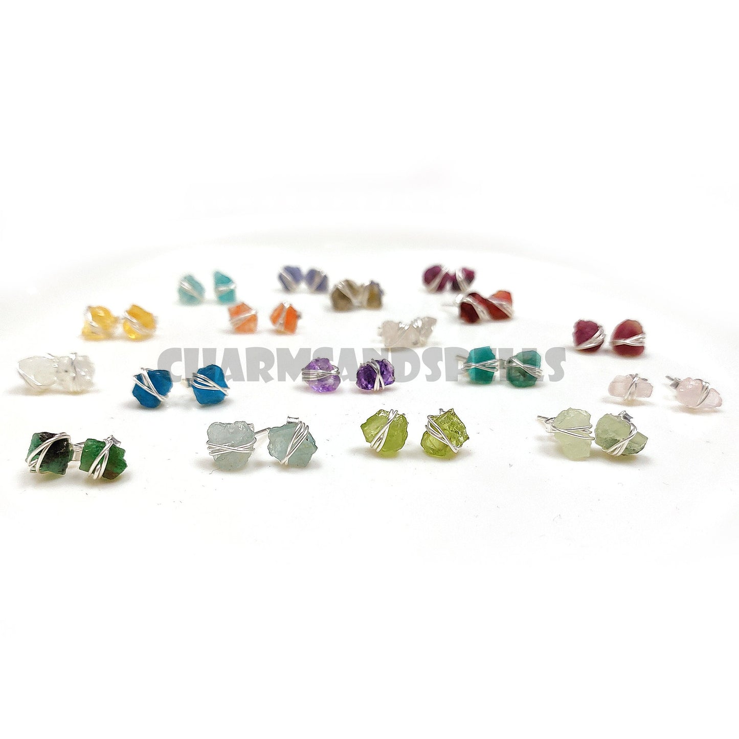 Raw Peridot Stud Earrings, Green Crystal Earrings, August Birthstone Jewelry, Dainty Gemstone Studs