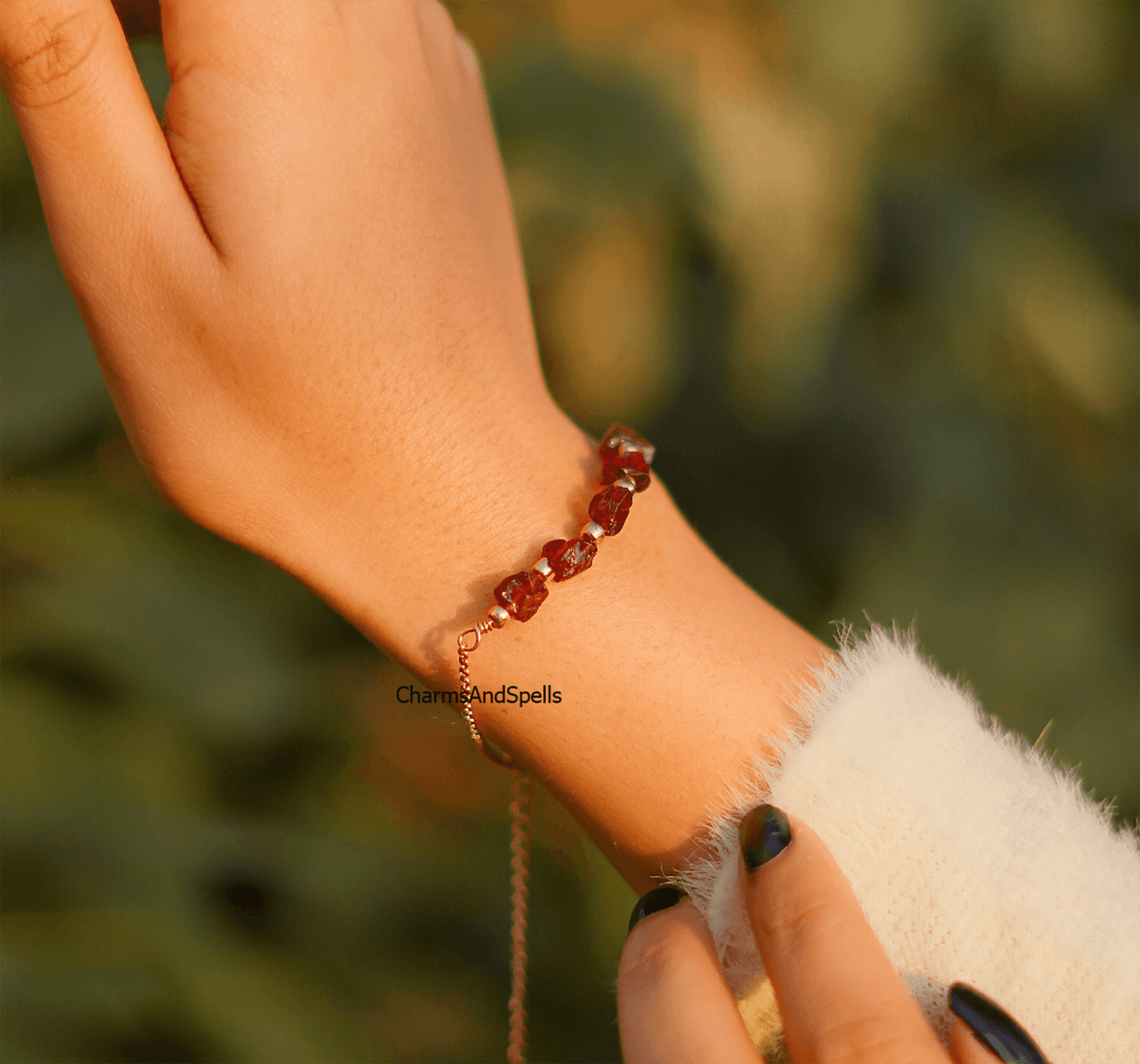 Raw Garnet bracelet, Women bracelet, Birthstone gift, Raw garnet bracelet, healing crystals bracelet - Charms And Spells