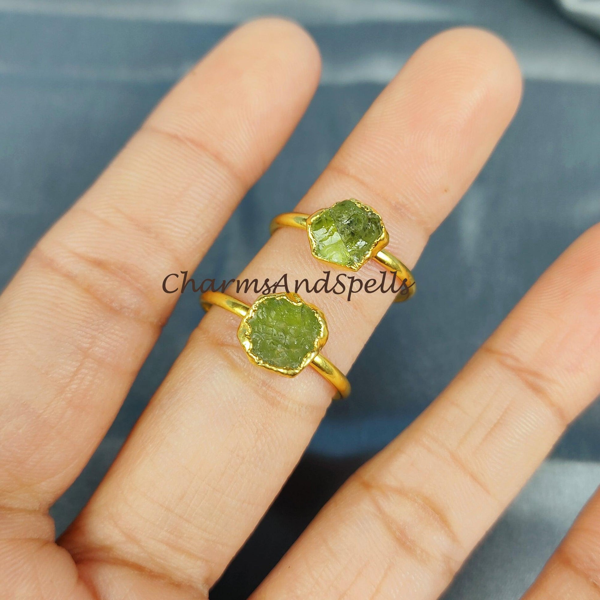 Natural Raw Peridot Ring, Electroplated Ring, August Ring, Gift for Her, Raw Stone Ring, Birthstone, Imitation Rin - Charms And Spells