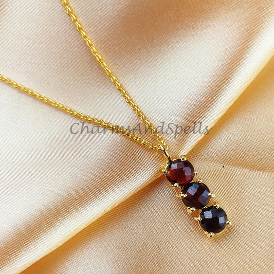 Red Garnet Gemstone Necklace Pendant, Garnet Faceted Cut Stone Necklace Pendant, Stylish Handmade Necklace - Charms And Spells