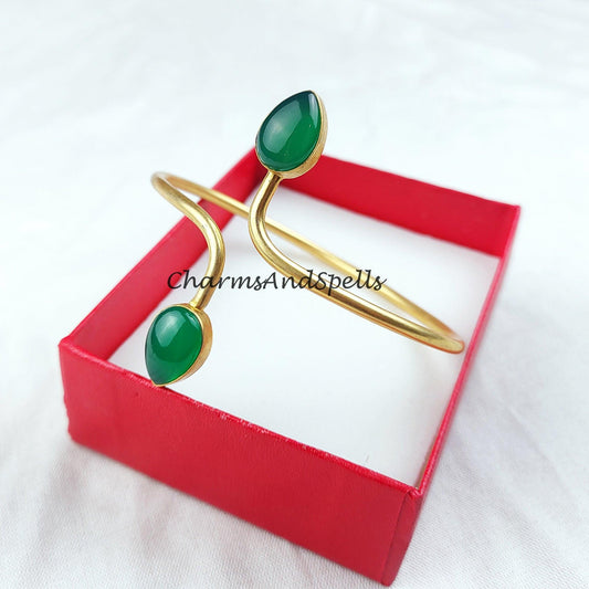 Green onyx gemstone bangle, gold plated handmade bangle, boho bangle, adjustable bangle, Green stone bangle - Charms And Spells