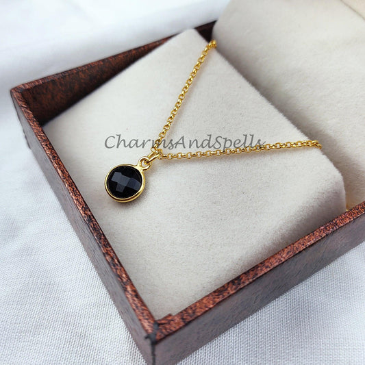 Black onyx circle necklace on 14k dainty gold plated chain, Jewelry gifts for Her, Black and gold jewelry, Minimalist necklace - Charms And Spells