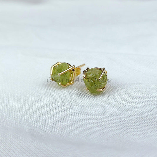 Raw peridot earrings, prong earrings, peridot stud earrings, august birthstone earrings, green gemstone, dainty studs - Charms And Spells