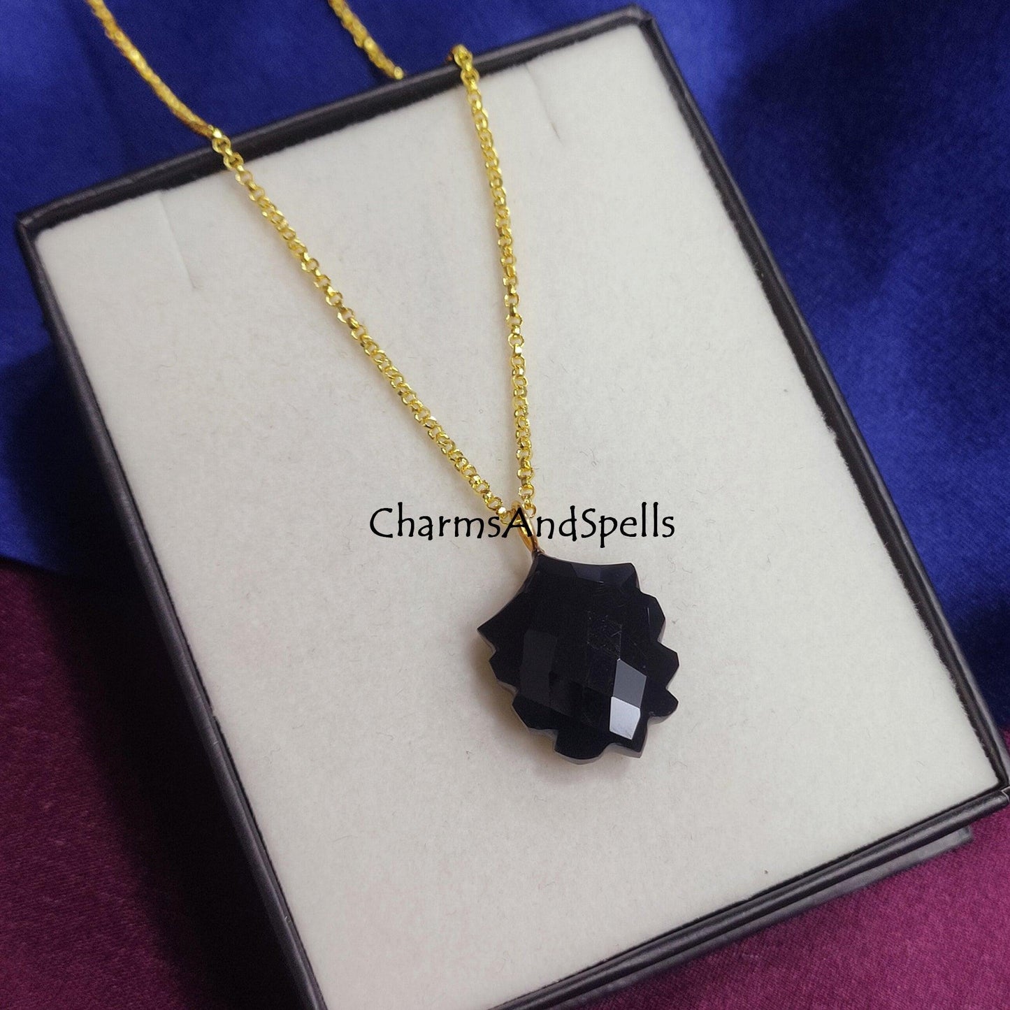 Natural Black Onyx Gemstone Necklace, Leaf Shape Carving Pendant Charms, Gold Plated Handmade Jewelry, Fashionable Jewelry, Dainty Jewelry - Charms And Spells