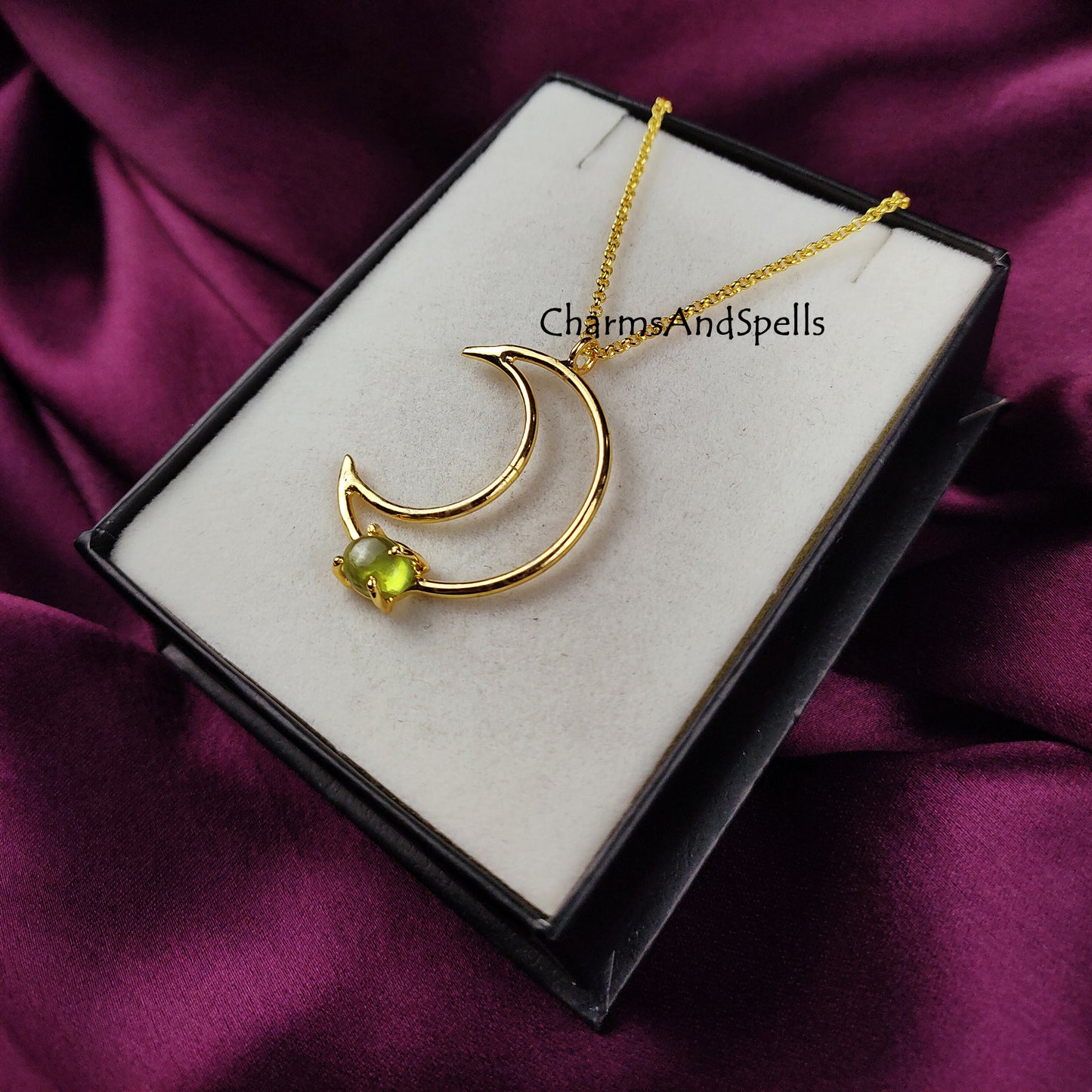 Natural Peridot Moon Shape Necklace, August Birthstone Necklace, Boho Jewelry, Gift For Her, Peridot Jewelry, Gift For Woman, Wedding Gift