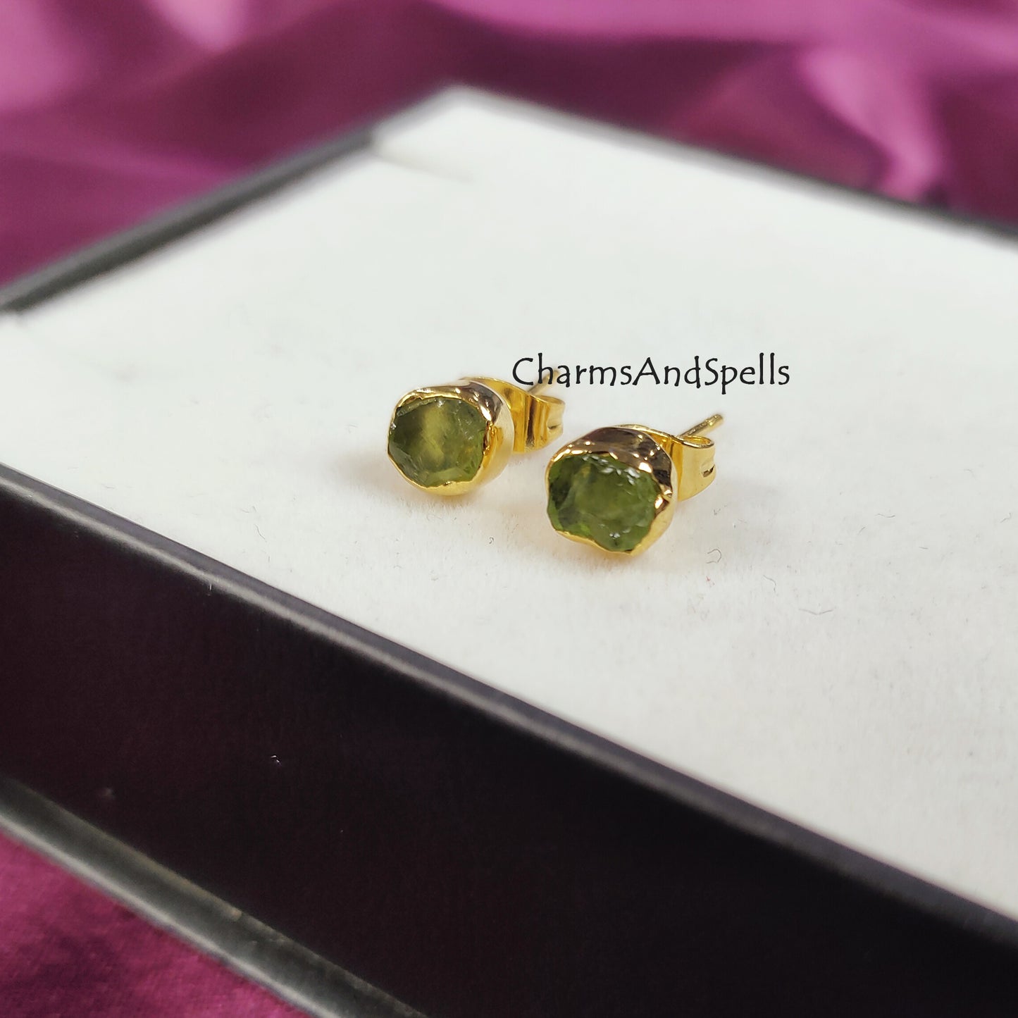 Tiny Raw Peridot Earrings, Gold Plated Earrings, Peridot Jewelry, Raw Crystal Earrings, Stud Earrings, Raw Stone Earring, August Birthstone