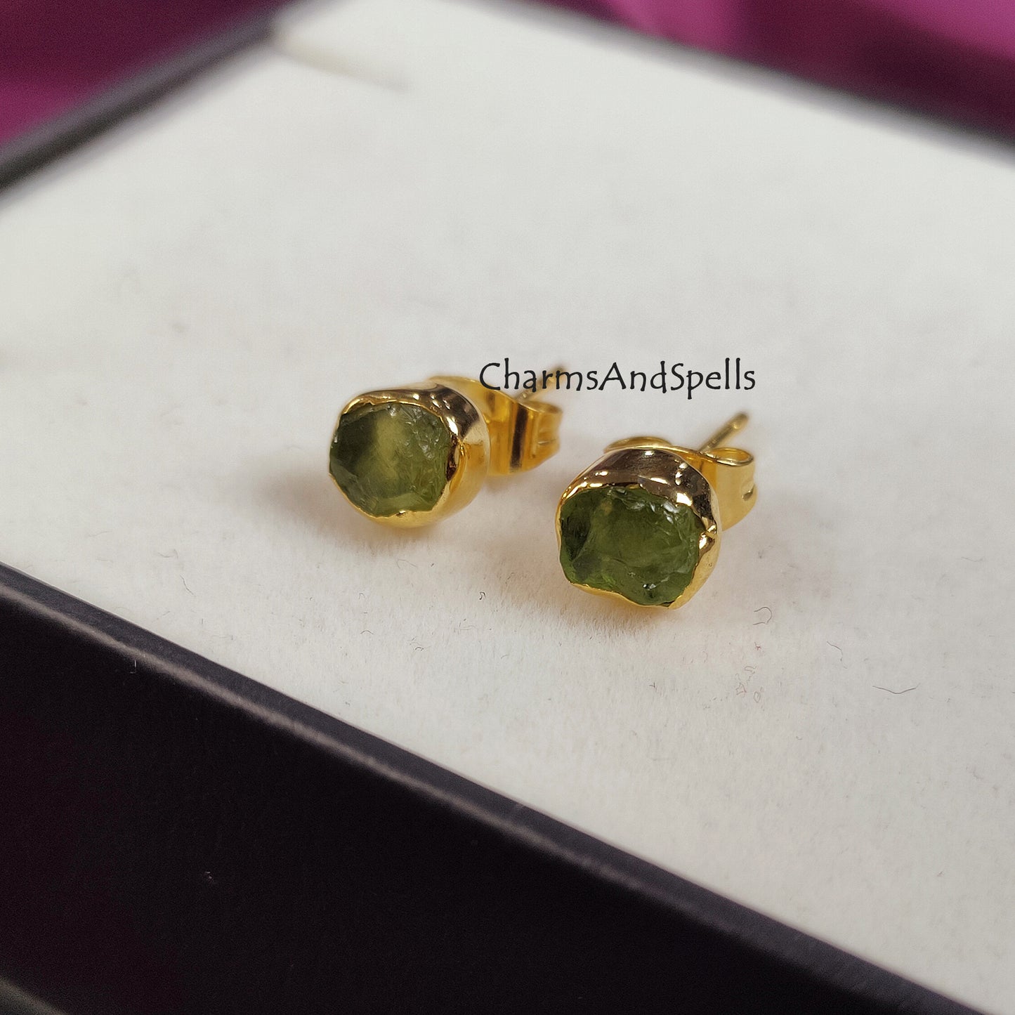 Tiny Raw Peridot Earrings, Gold Plated Earrings, Peridot Jewelry, Raw Crystal Earrings, Stud Earrings, Raw Stone Earring, August Birthstone