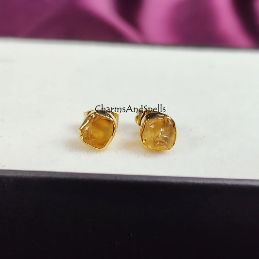 Raw Citrine Earrings, Dainty Citrine Jewelry, November Birthstone Earrings, Yellow Studs, Raw Crystal Earrings, Tiny Raw Stud Earrings, Gift