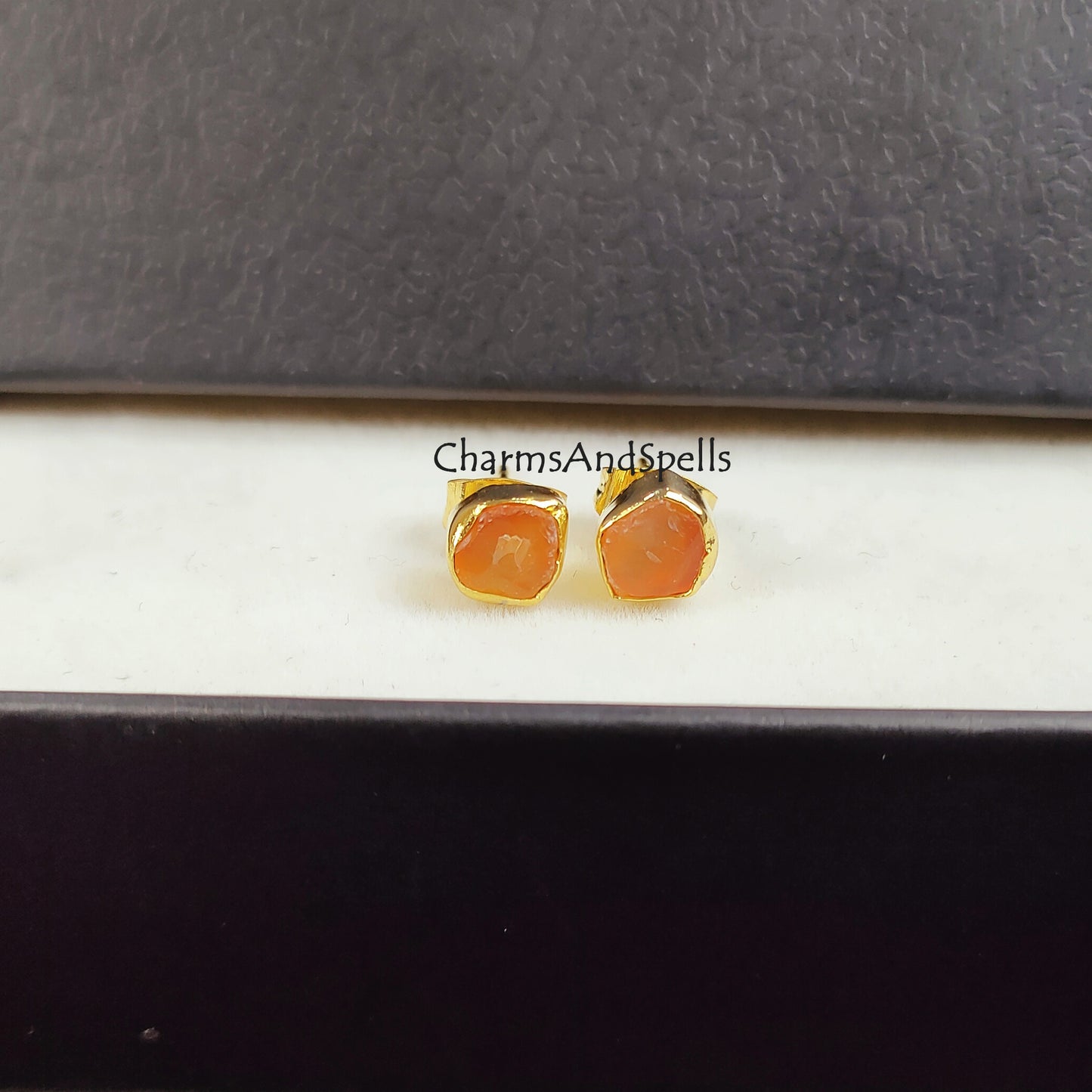 Tiny Raw Carnelian Gemstone Earrings, Carnelian Stud Earrings, Carnelian Jewelry, Healing Crystal Orange Crystal Earrings, July Birthstone