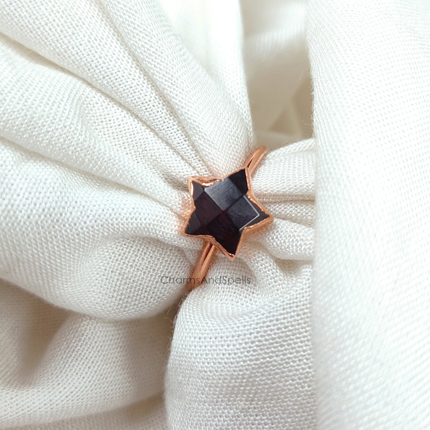 Garnet Star Ring, Electroplated Ring, Boho Jewelry, Birthstone Ring, Delicate Ring, Engagement Ring, Healing Quartz Jewelry, Mother Day Gift