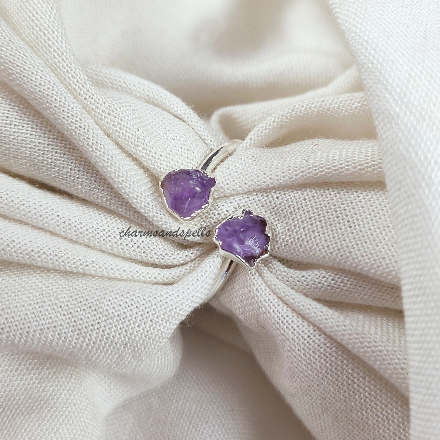 Natural Raw Amethyst Ring, February Birthstone Ring, Dainty Jewelry, Minimalist Ring, Amethyst Gemstone Jewelry, Bridesmaid gifts, Gift Idea