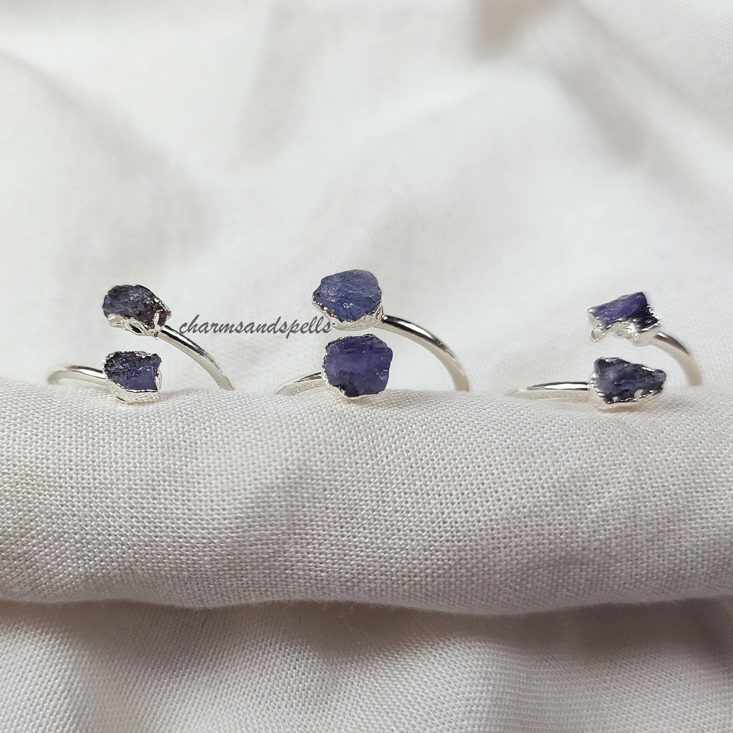 Raw Tanzanite Ring, Raw Crystal Ring, Electroplated Ring, Dainty Jewelry, Minimalist Ring, December Birthstone, Raw Stone Ring, Gift Idea