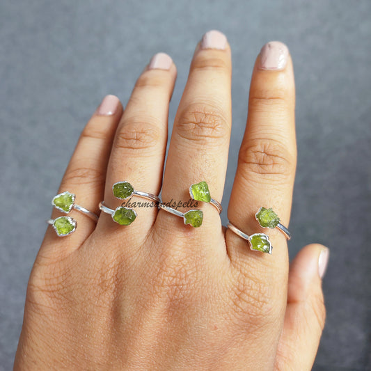 Raw Gemstone Peridot Ring, Handmade Jewelry, August Birthstone Ring, Rough Stone Ring, Minimalist Ring, Wedding Gift, Bridesmaid Gift