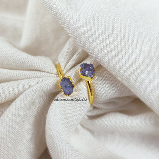 Natural Tanzanite Ring, Dainty Ring, Handmade Jewelry, Propose Ring, Raw Tanzanite Electroplated Ring, December Birthstone,Gift For Daughter