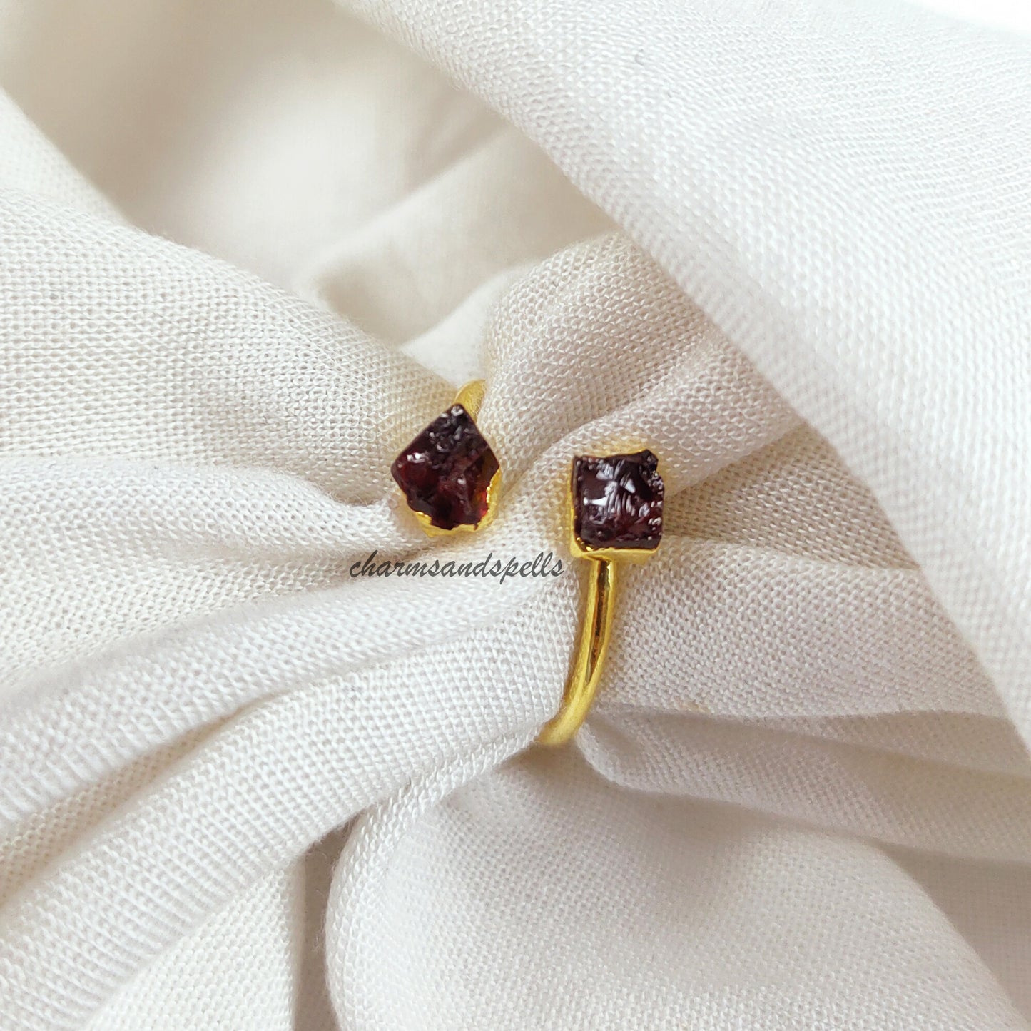 Raw Garnet Ring, Handmade Jewelry, Dainty Ring, Natural Garnet Ring, Red Gemstone Jewelry, Rough Stone Ring, Anniversary & Wedding Ring,Gift