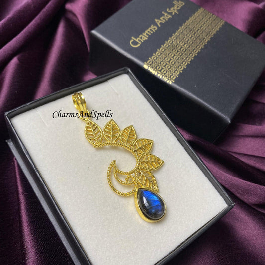 Natural Labradorite Pendant, Gold Plated Pendant,Boho Designer Pendant, Blue Flashy Labradorite Necklace, Handmade Pendant, Gemstone Pendant - Charms And Spells
